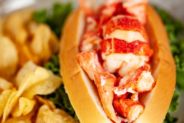 Luscious Lobster Meat - 2 lbs (Frozen)